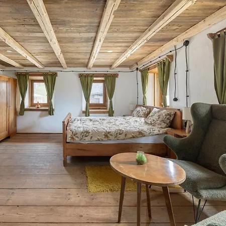 Apartma Etno Izba *