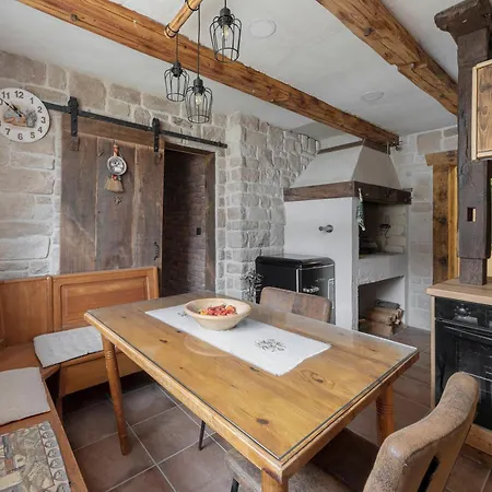 Apartma Etno Izba Διαμέρισμα Straza