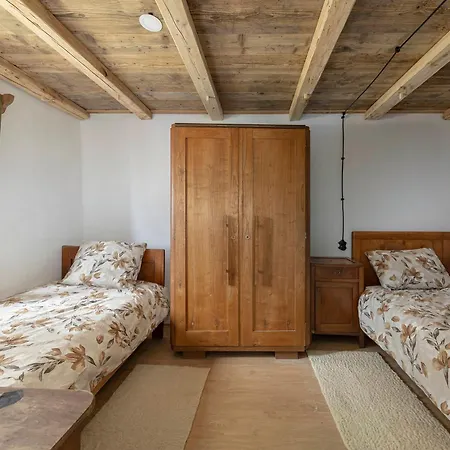 Διαμέρισμα Apartma Etno Izba